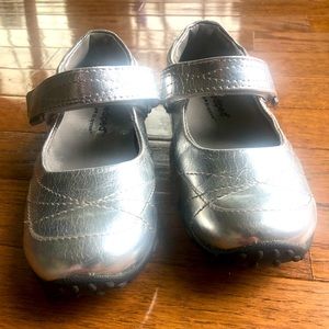 Size 12-12.5 barely used Pediped  Velcro closure